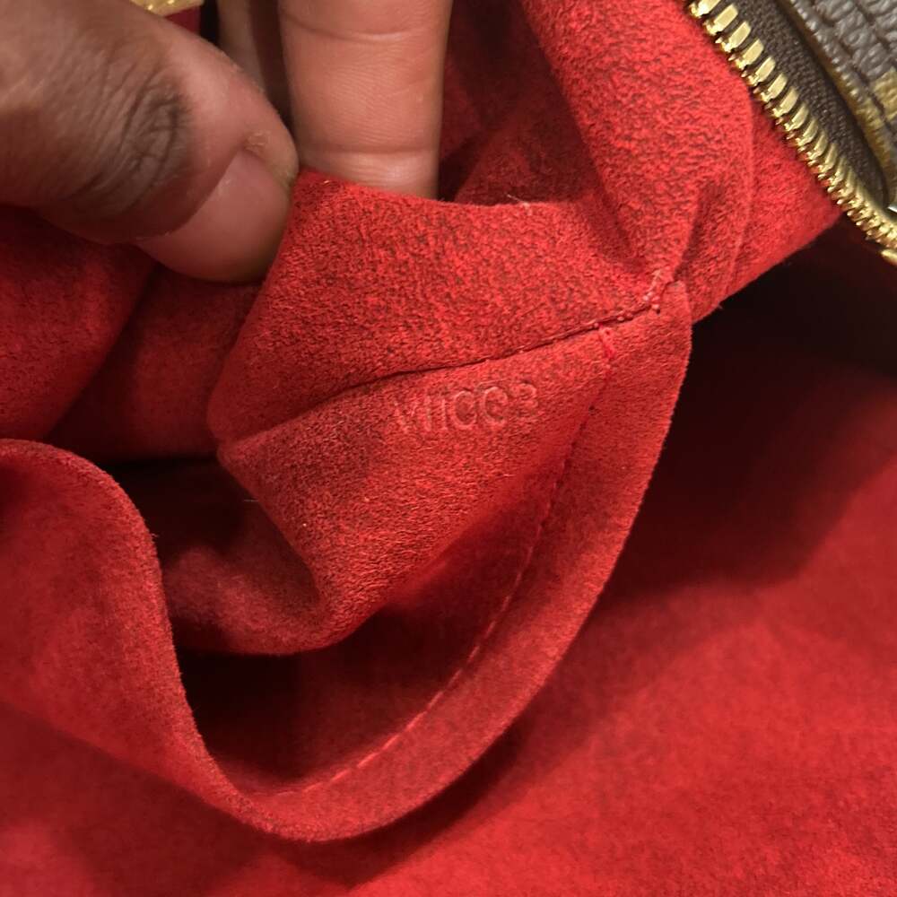 Louis Vuitton Excentri-Cite Handbag #243468L96B - Picture 9 of 9